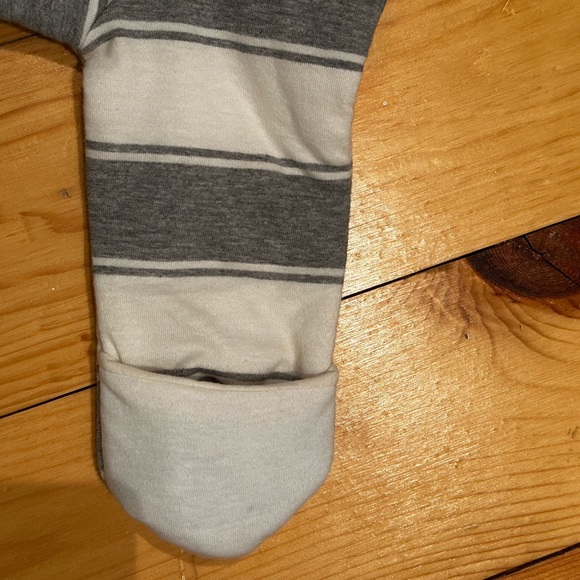 Burt’s Bee Baby organic cotton bunting - Picture 3 of 5